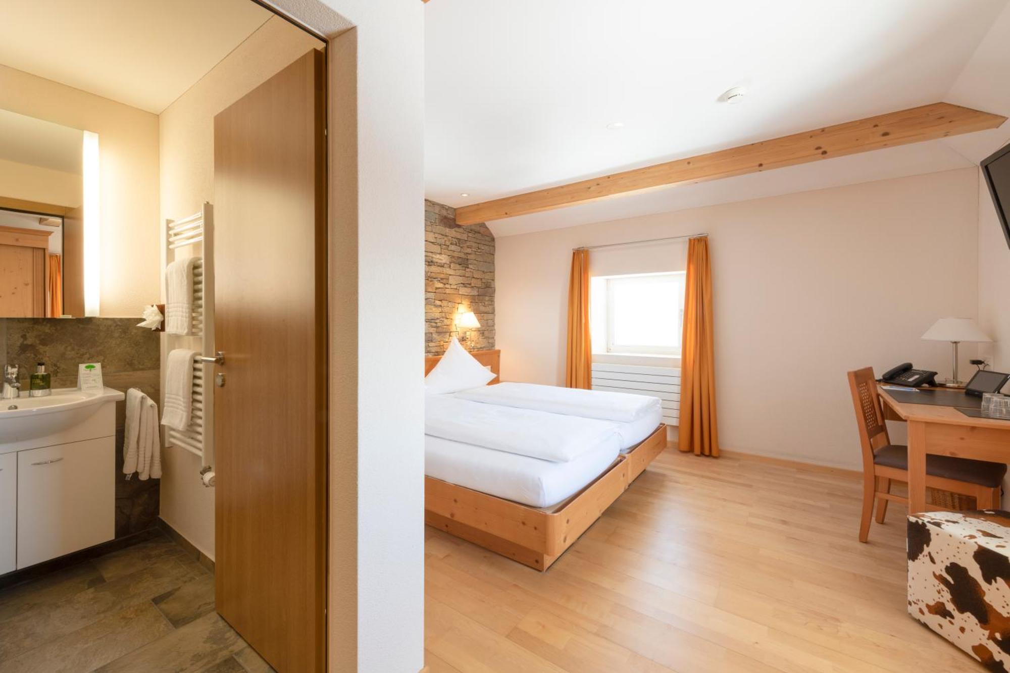 Berghotel Truebsee - Accessible Only By Cable Car 엥겔베르그 외부 사진